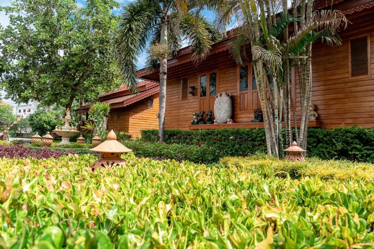 Pn Gold Resort Bang Saen Luaran gambar