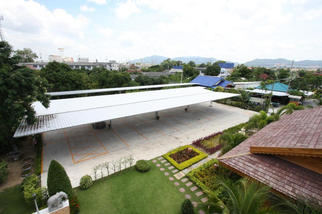 Pn Gold Resort Bang Saen Luaran gambar