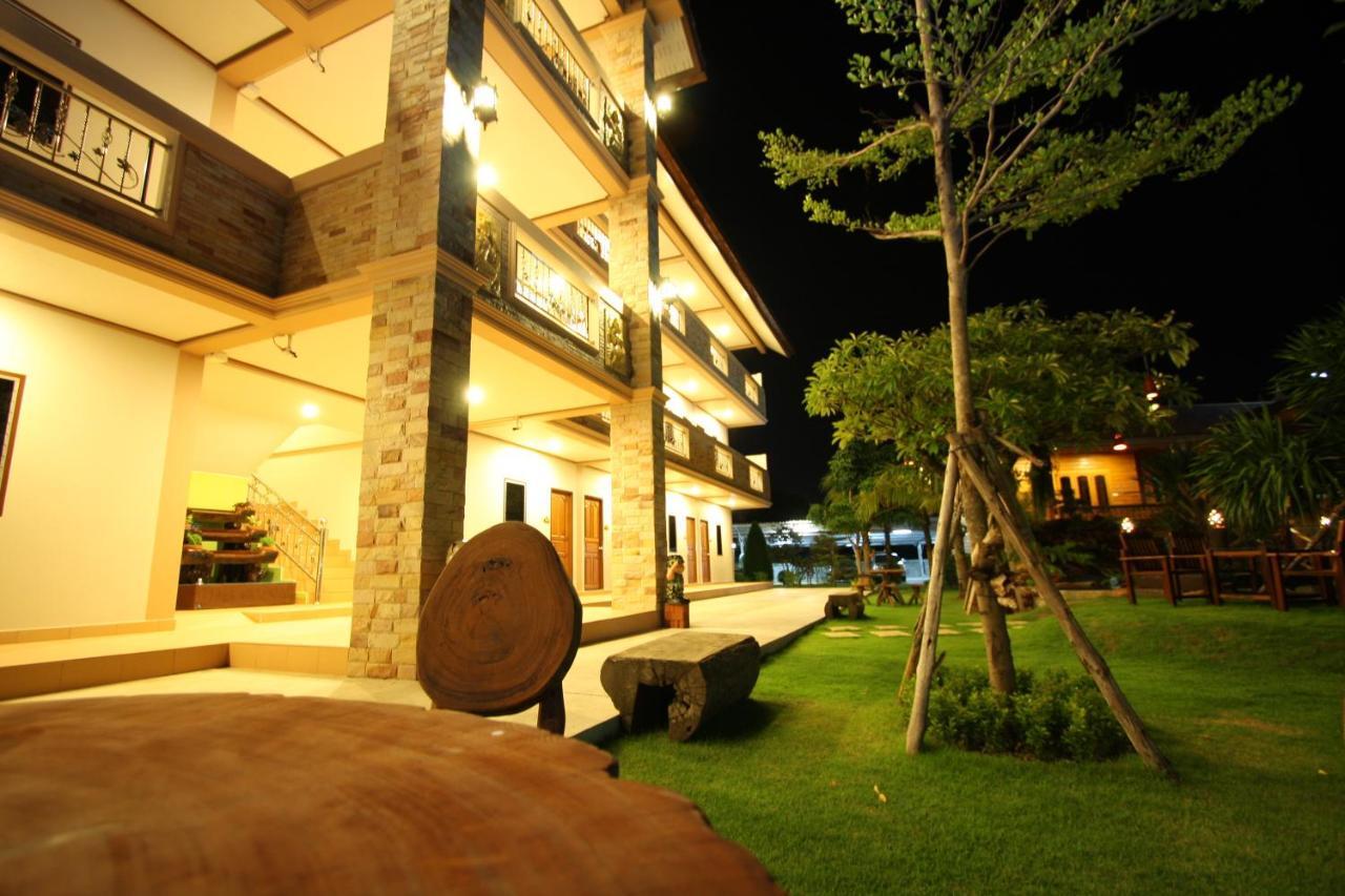 Pn Gold Resort Bang Saen Luaran gambar