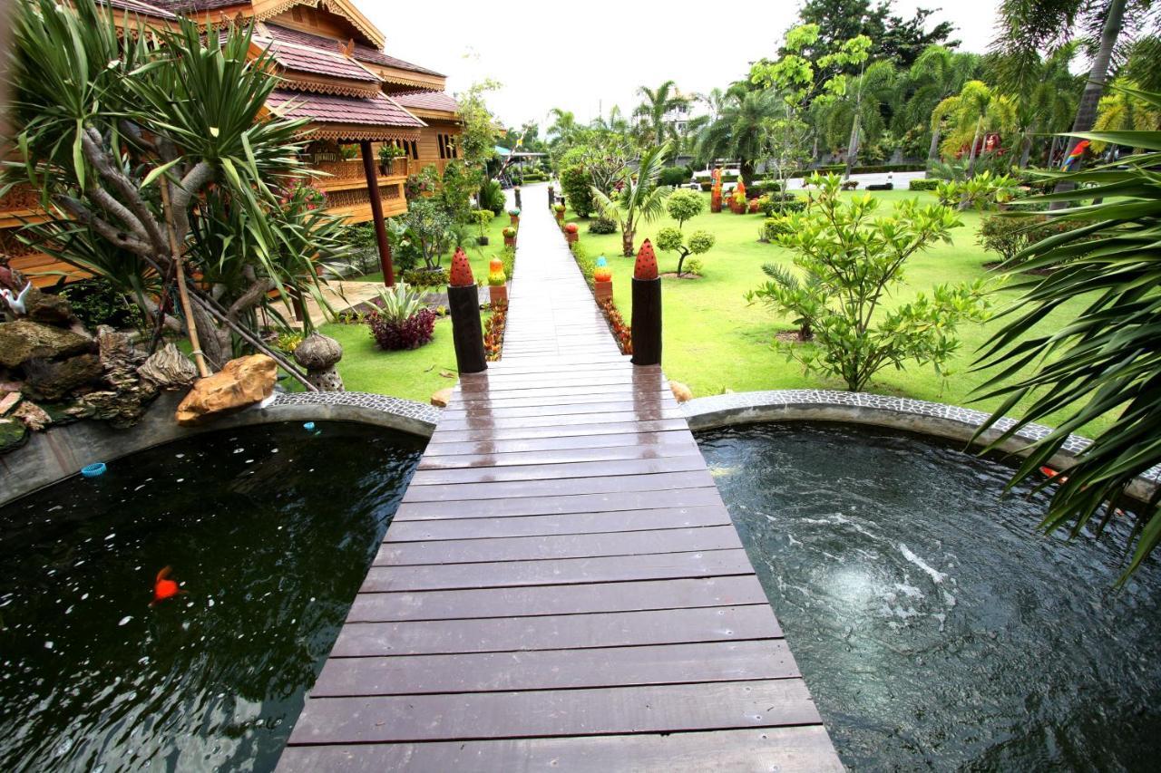 Pn Gold Resort Bang Saen Luaran gambar